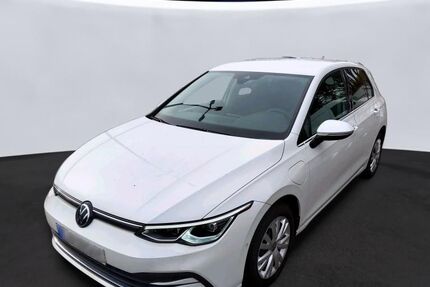 VW Golf 46.552 km 22.445 &euro; Uetersen bei Hamburg 25436