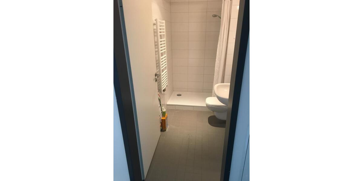 Einfamilienhaus Berlin - 1 Zimmer, 25 m&sup2;, 900&euro; | Angebot:26414377