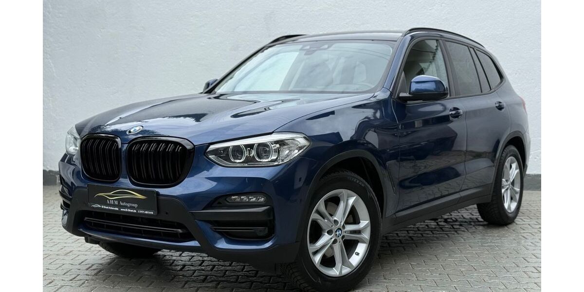 BMW X3 147.000 km 24.490 &euro; München 81243