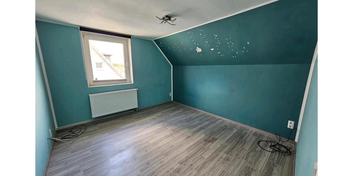 Einfamilienhaus Bad Münder am Deister - 7 Zimmer, 184 m&sup2;, 400.000&euro; | Angebot:26827518
