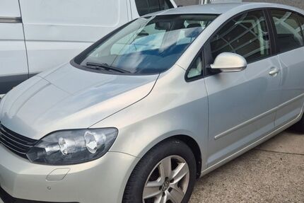 VW Golf 40.000 km 7.890 &euro; Remseck am Neckar 71686