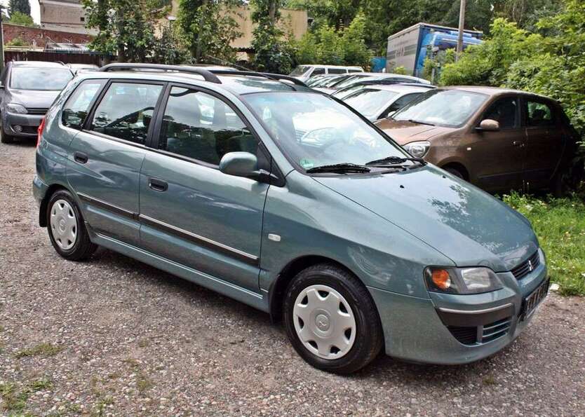 Mitsubishi Space Star 158.100 km 2.399 € Berlin 13057