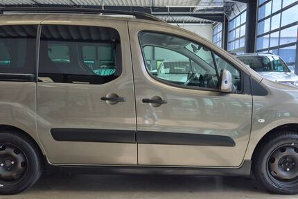 Peugeot Partner 245.000 km 5.790 &euro; Geesthacht bei Hamburg 21502