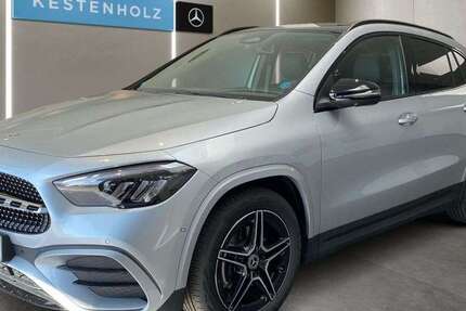 Mercedes-Benz GLA 200 2.001 km 48.800 &euro; Freiburg 79111