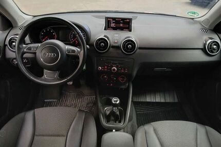 Audi A1 60.256 km 8.300 &euro; Bornheim Bei Bonn 53332
