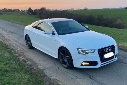 Audi A5 150.000 km 15.900 &euro; Birken-Honigsessen 57587