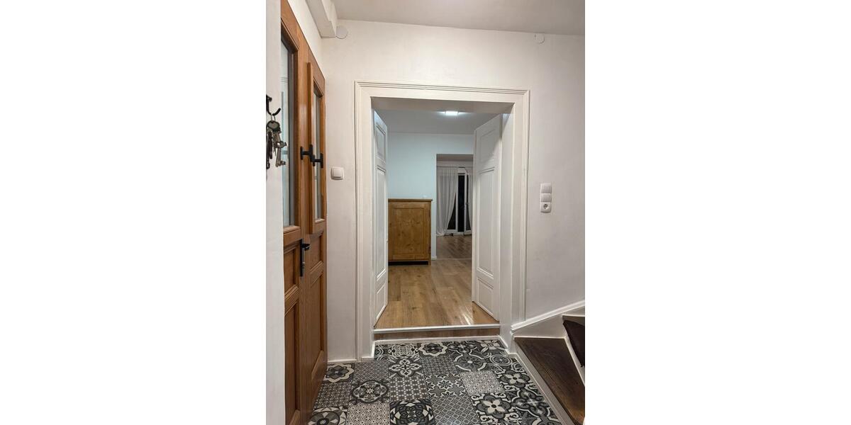 Einfamilienhaus Sinn - 5 Zimmer, 160 m&sup2;, 1.200&euro; | Angebot:23415451