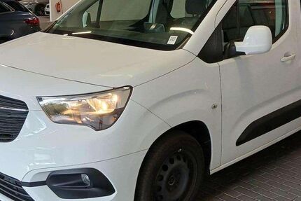 Opel Combo 111.000 km 15.990 € Lucka 04613