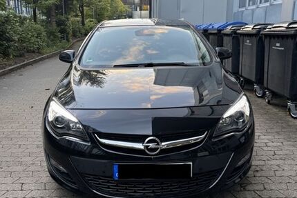 Opel Astra 115.000 km 6.800 € Garching 85748