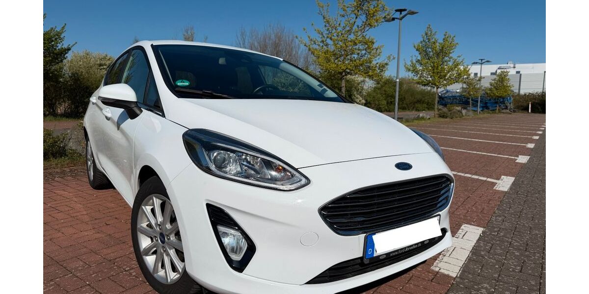 Ford Fiesta 51.000 km 9.500 &euro; Buseck 35418