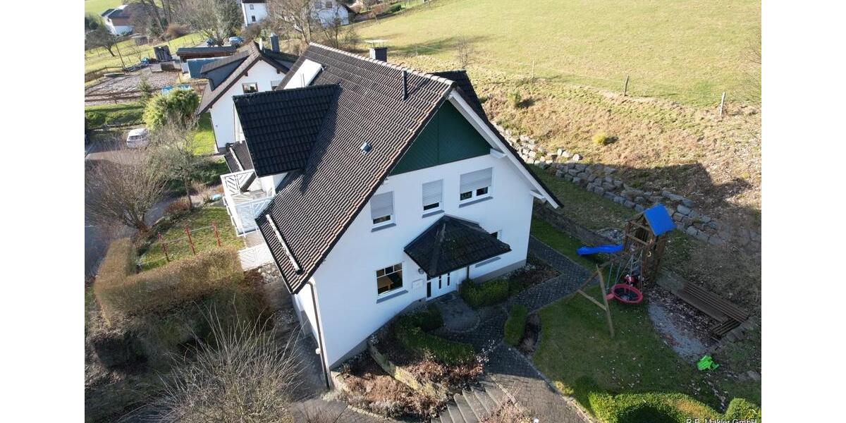 Einfamilienhaus Plettenberg - 6 Zimmer, 176 m&sup2;, 1.980&euro; | Angebot:26084660