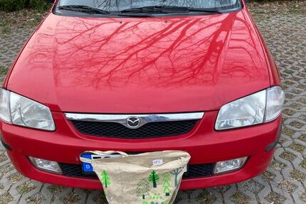 Mazda 323 93.500 km 2.999 € Großbeeren 14979