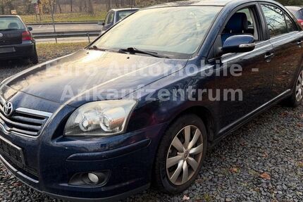 Toyota Avensis 279.600 km 1.790 &euro; Kirchen 57548