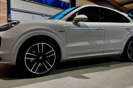 Porsche Cayenne 40.200 km 86.099 &euro; Schorfheide OT Altenhof 16244