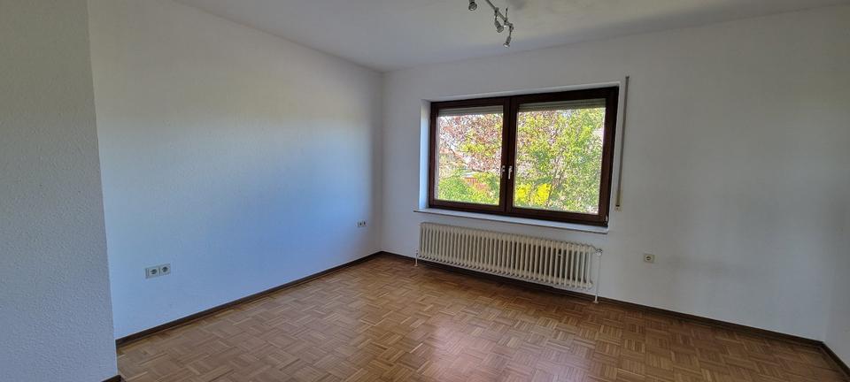 Etagenwohnung Brunsbüttel - 3.5 Zimmer, 102 m&sup2;, 870&euro; | Angebot:26412543