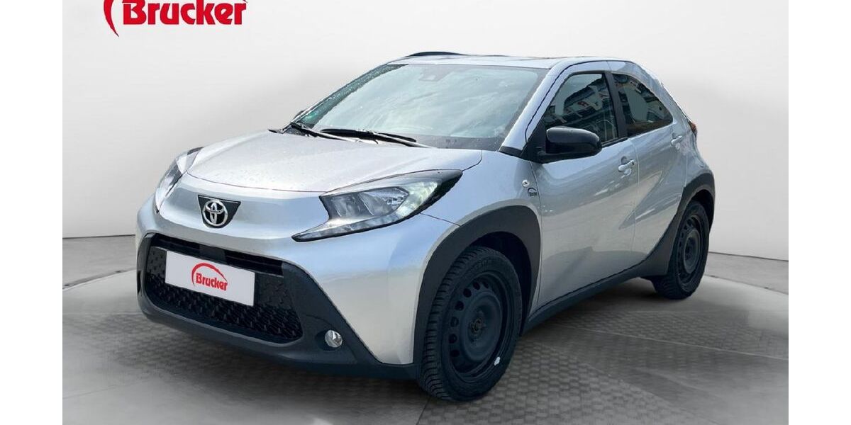 Toyota Aygo (X) 23.265 km 14.779 &euro; Pfullendorf 88630