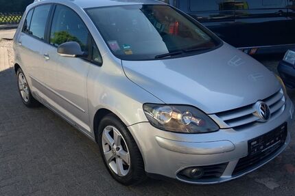 VW Golf Plus 146.216 km 1.999 &euro; Elmenhorst 23869