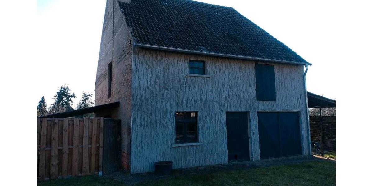 Einfamilienhaus Burg - 6 Zimmer, 145 m&sup2;, 145.000&euro; | Angebot:26037581