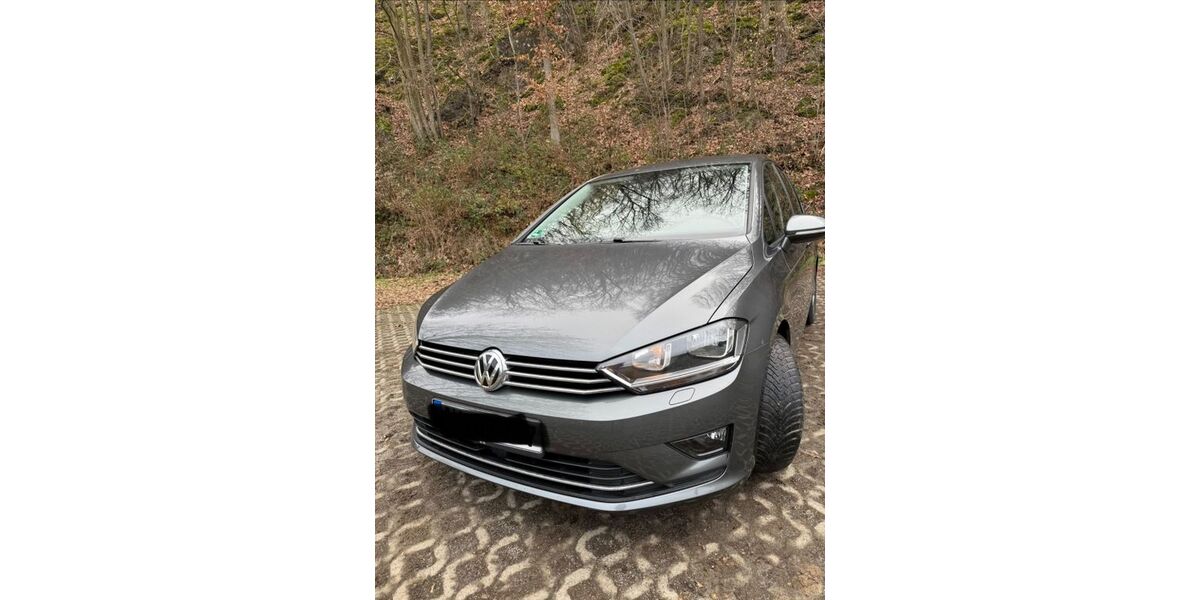 VW Golf Sportsvan 137.000 km 12.399 &euro; Schuld 53520