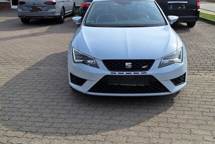 Seat Leon 137.000 km 11.999 &euro; Dummerstorf 18196