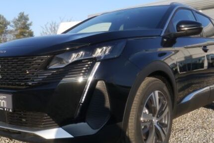 Peugeot 5008 11.000 km 38.895 € Landsberg 86899