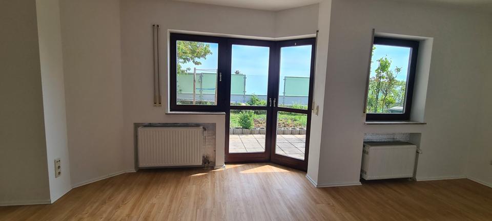 Terrassenwohnung Kürnach - 1 Zimmer, 35 m&sup2;, 350&euro; | Angebot:26413623