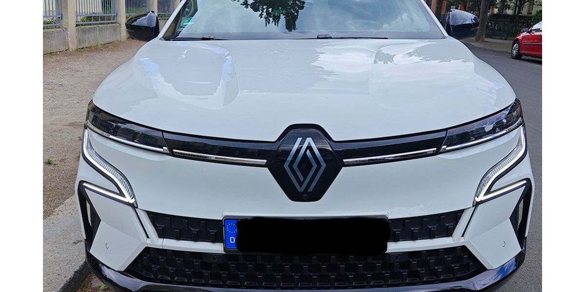 Renault Megane E-TECH 48.133 km 21.900 &euro; Dresden 01277