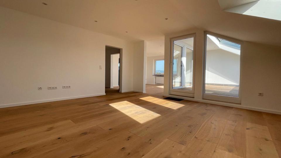 Dachgeschoßwohnung Goldbach - 4.5 Zimmer, 126 m&sup2;, 1.500&euro; | Angebot:26648221