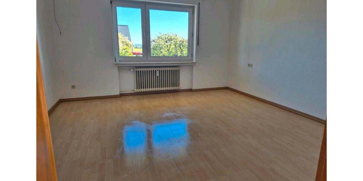 Etagenwohnung Marsberg - 3 Zimmer, 105 m&sup2;, 590&euro; | Angebot:26367858