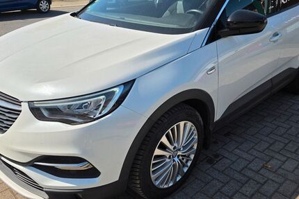 Opel Grandland (X) 109.609 km 9.990 &euro; Meißen 01662