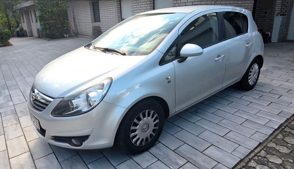 Opel Corsa 173.500 km 2.700 &euro; Alfter 53347