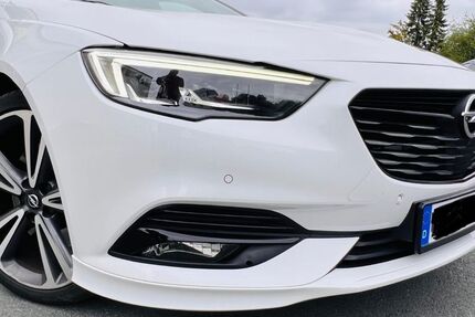 Opel Insignia 142.000 km 21.000 € Holzwickede 59439