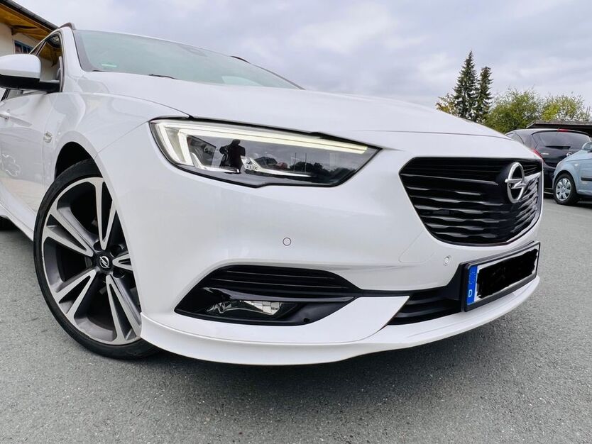 Opel Insignia 142.000 km 21.000 € Holzwickede 59439