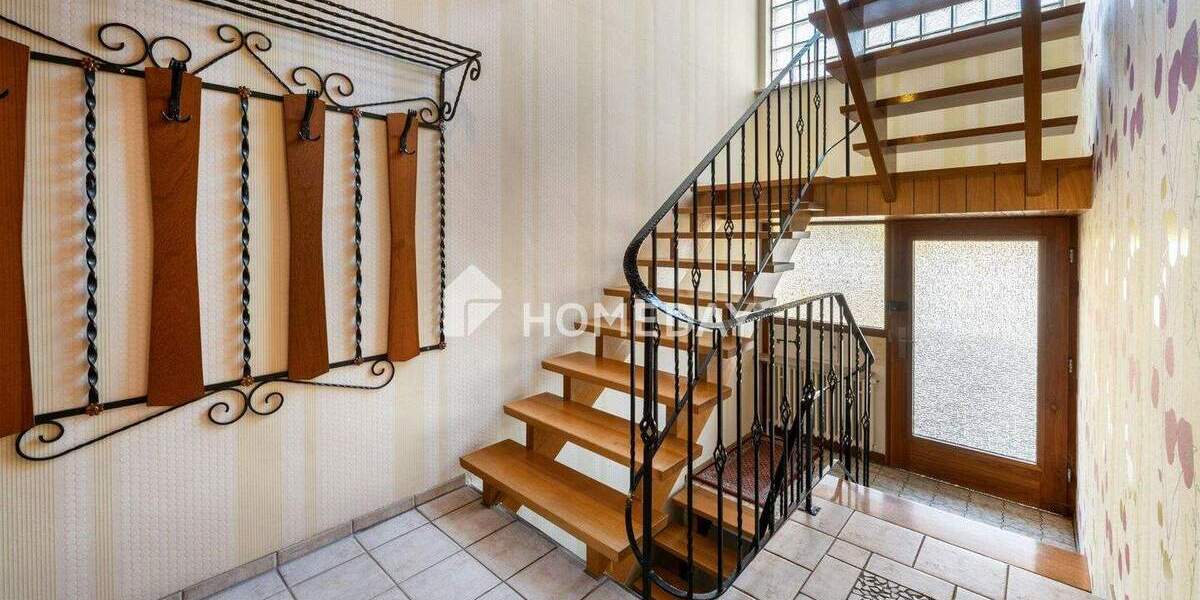 Einfamilienhaus Metzingen Neuhausen - 7 Zimmer, 112 m&sup2;, 545.000&euro; | Angebot:25879096