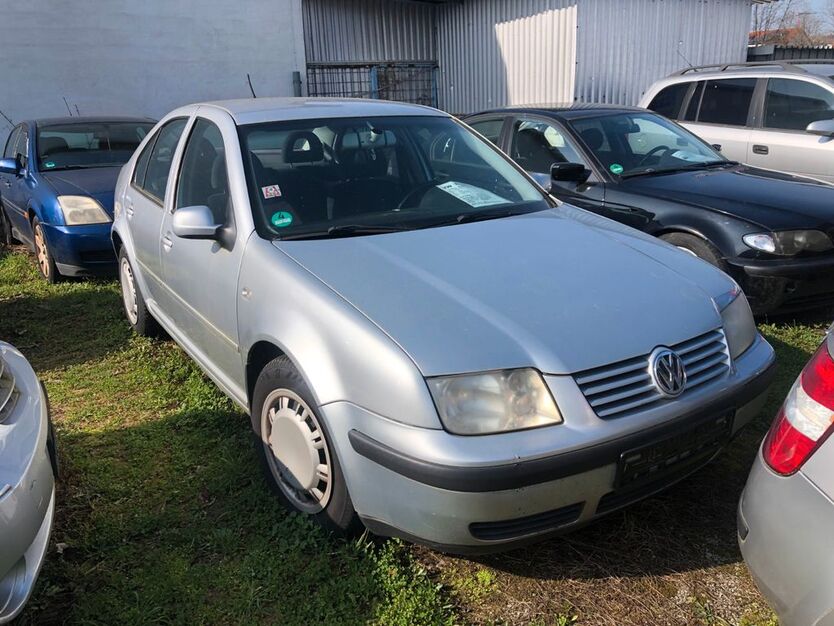 VW Bora 185.000 km 2.288 € Wiesloch 69168