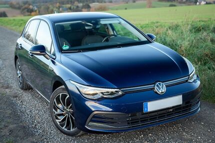 VW Golf 83.366 km 17.900 &euro; Oldenburg 26123