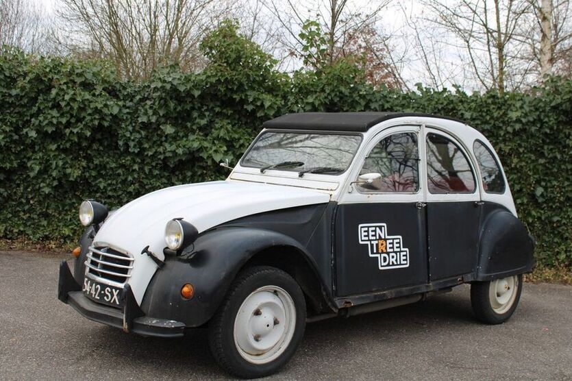 2 CV