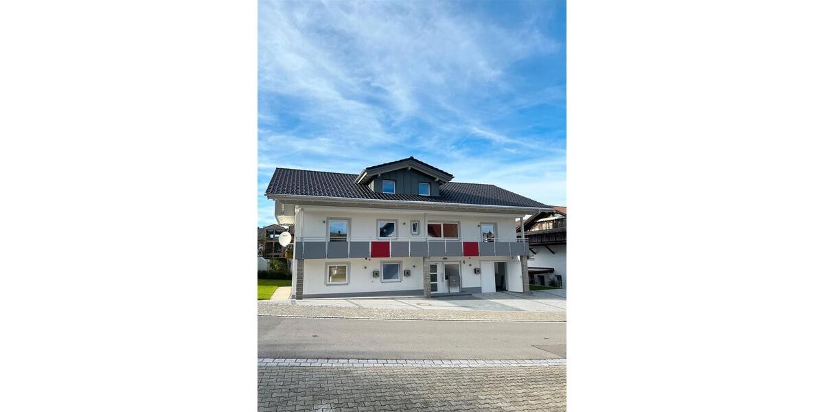 Etagenwohnung Stiefenhofen - 4 Zimmer, 130 m&sup2;, 1.342&euro; | Angebot:25990716