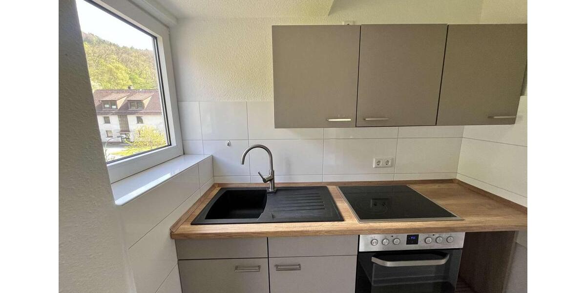 Dachgeschoßwohnung Plettenberg - 1 Zimmer, 36 m&sup2;, 275&euro; | Angebot:26262448