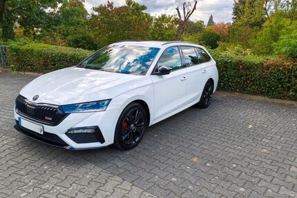 Skoda Octavia 87.200 km 23.900 &euro; Frankfurt 60598