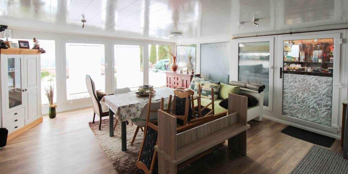 Einfamilienhaus Bad Urach Sirchingen - 4 Zimmer, 104 m&sup2;, 295.000&euro; | Angebot:25777234