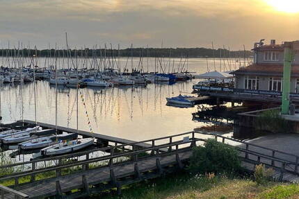 Traum direkt am Cospudener See - Wohnung mit Privateingang, Terrasse, Garten und PKW-Stellplätze