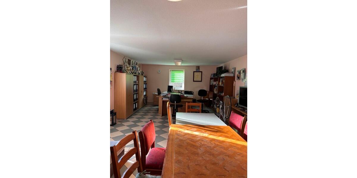Mehrfamilienhaus, Wohnhaus Bad Langensalza - 6 Zimmer, 165 m&sup2;, 360.000&euro; | Angebot:26621836