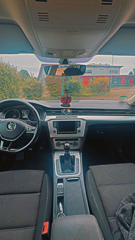 VW Passat 180.000 km 12.000 € Lahr 77933