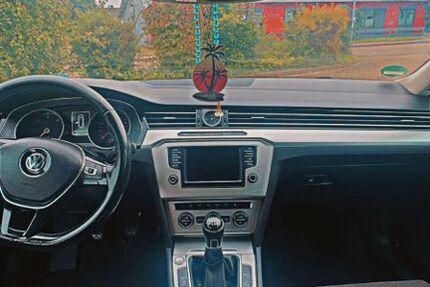 VW Passat 180.000 km 12.700 € Lahr 77933