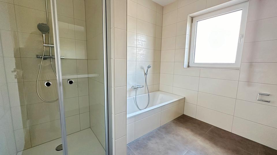 Etagenwohnung Cham - 4 Zimmer, 133 m&sup2;, 1.230&euro; | Angebot:26603948