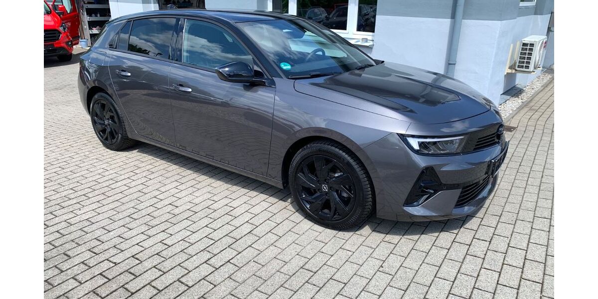 Opel Astra 5.000 km 19.990 &euro; Chemnitz OT Mittelbach 09224