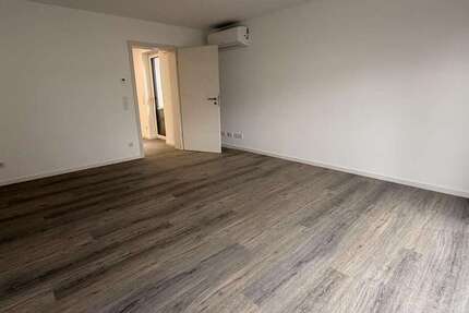 Haus Römerberg - 3.5 Zimmer, 80 m&sup2;, 1.600&euro; | Angebot:26808107