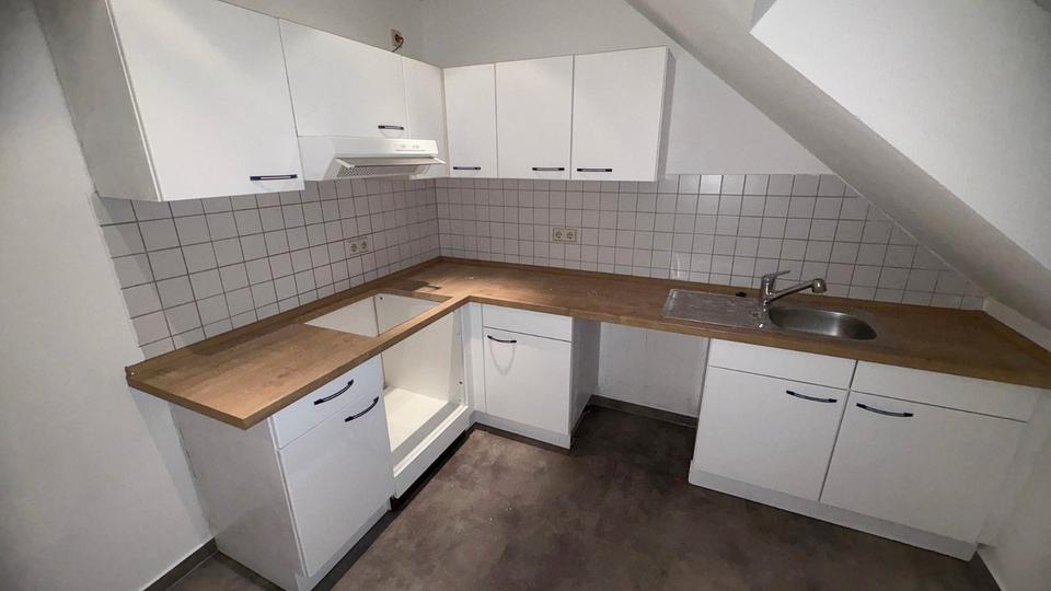 Etagenwohnung Salzwedel - 4 Zimmer, 120 m&sup2;, 610&euro; | Angebot:26382356