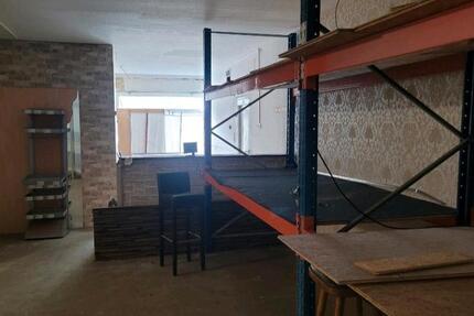 Lager .Online Shop Atelier . zimmer